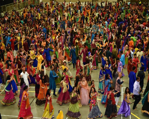 উৎসবই নতুন মানসিকতার প্রতীক